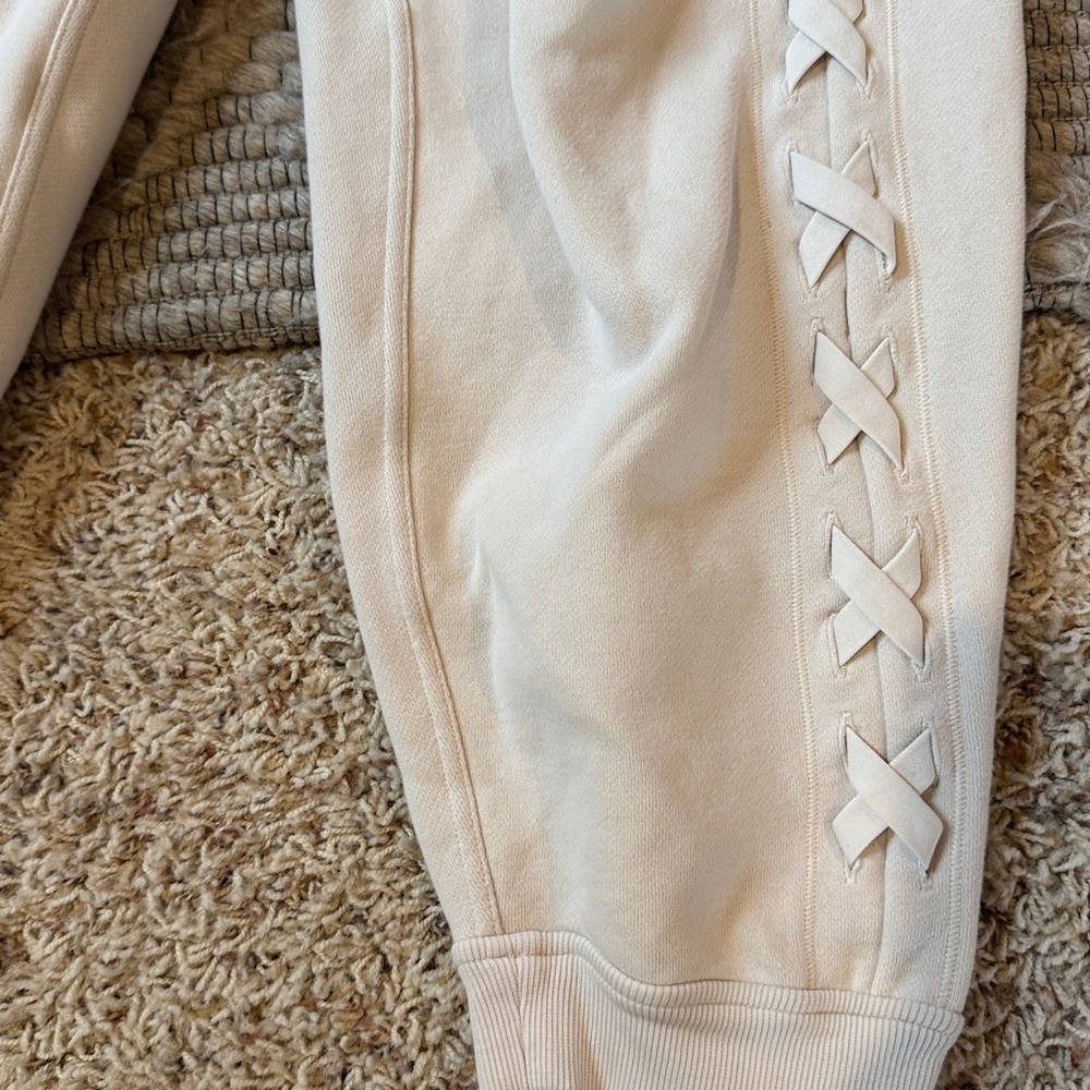 lululemon athletica Cream Joggers with Orange Tee - Picture 5 of 6